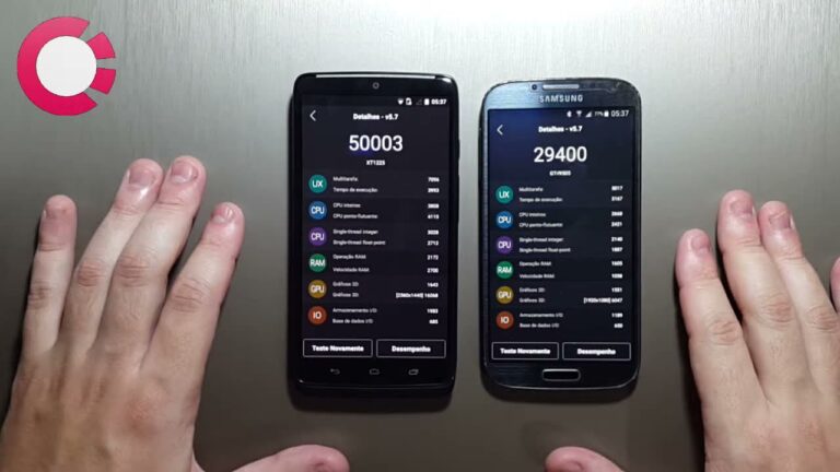 Motorola Moto Maxx vs Samsung Galaxy S4 – DUELO ANTUTU BENCHMARK 🚀