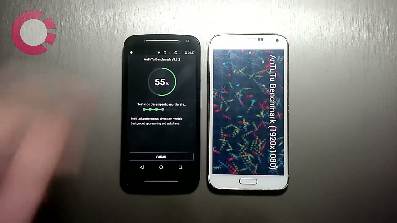 Motorola Moto G2 vs Samsung Galaxy S5 – DUELO ANTUTU BENCHMARK 🚀